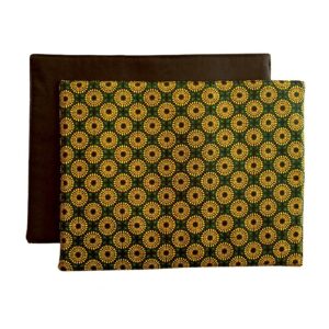 africa smiles placemat shweshwe dark green daisy